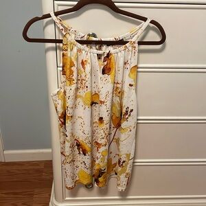 Women’s Essential by Milano Sleeveless Blouse